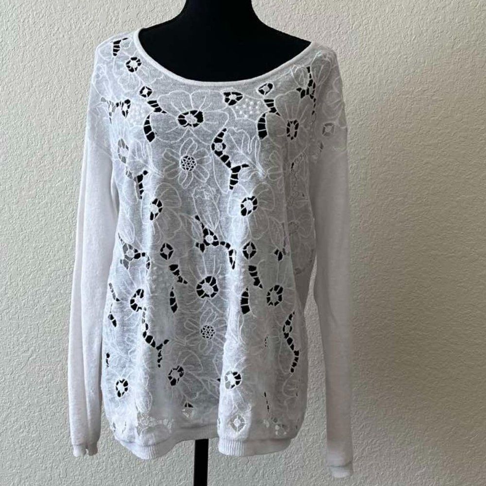 J Jill white embroidered floral linen blend top sweater size M